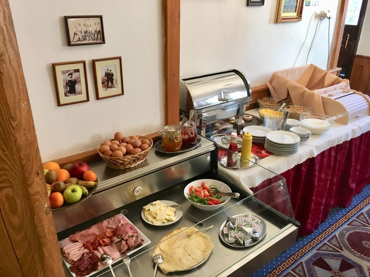 Tri Ruze 3* Špindlerŭv Mlýn
